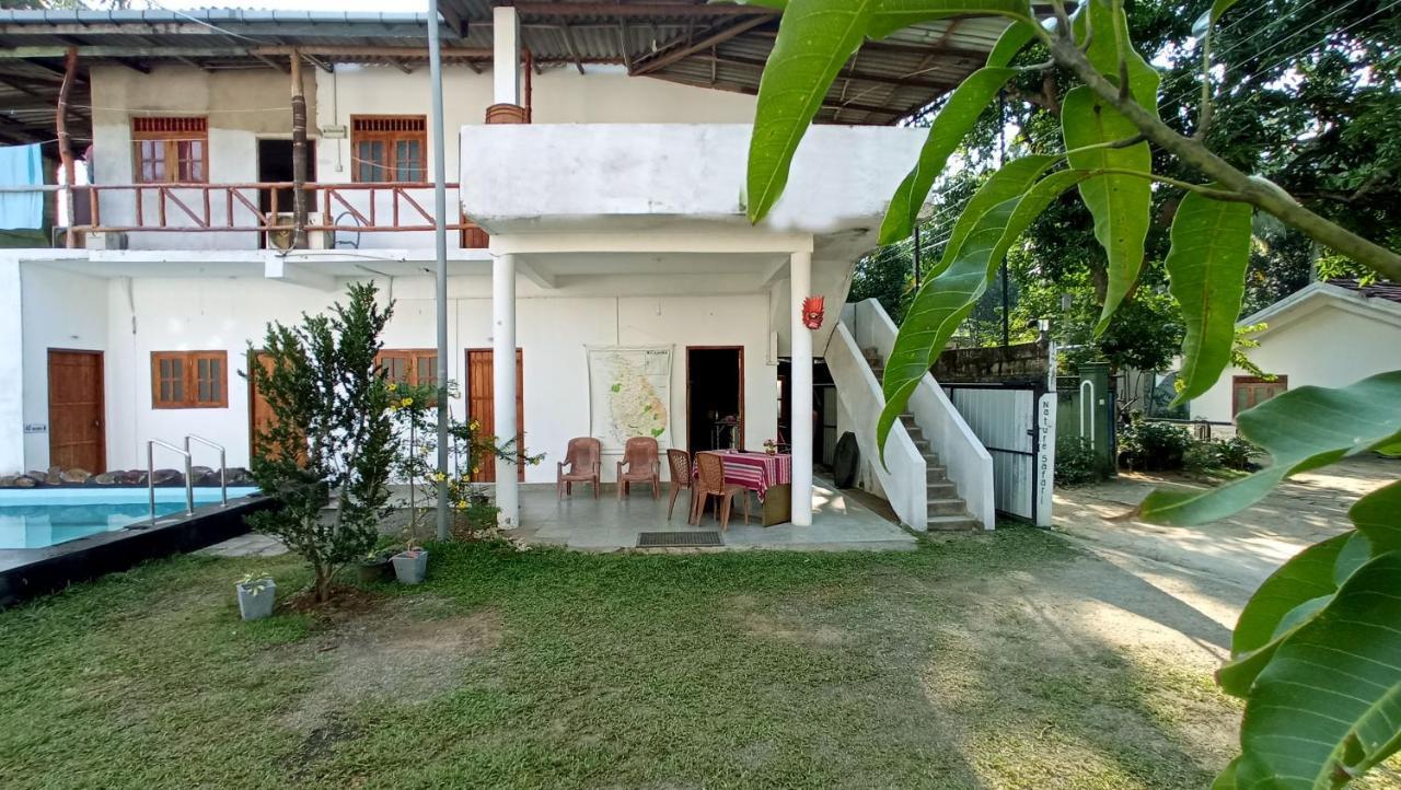 River Side & Swimming Pool Bed & Breakfast Udawalawe Bagian luar foto